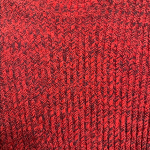 Beautiful Red Celine top with cream colored cuffs. - Picture 6 of 7